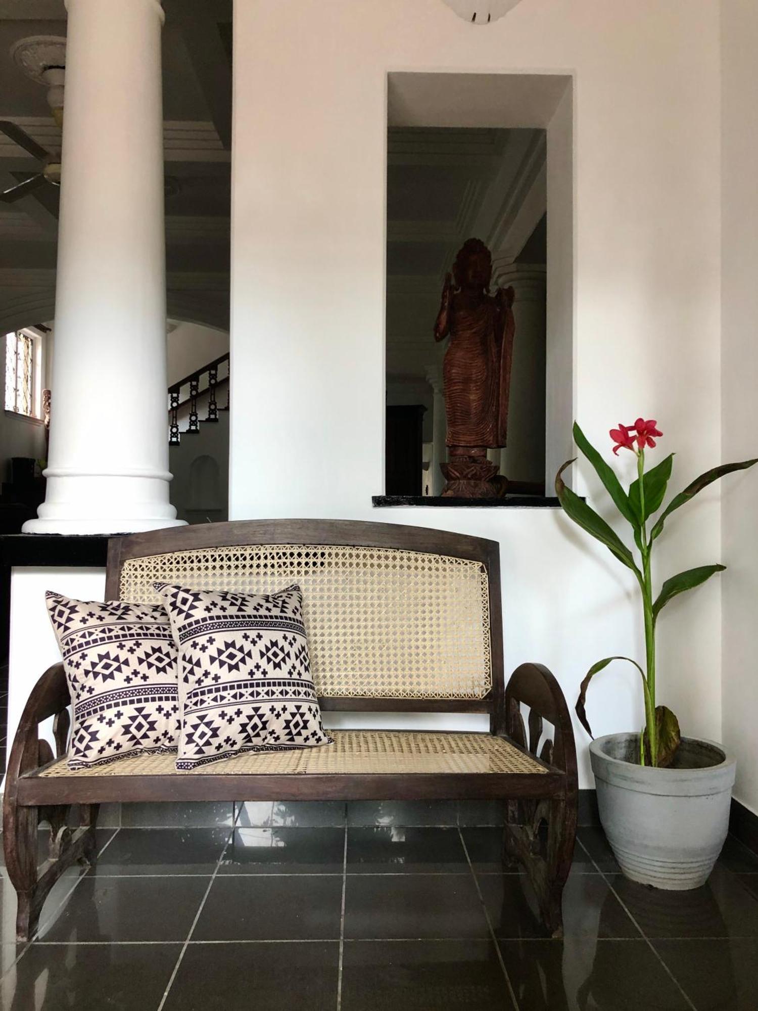 Blue Swan Inn Unawatuna Extérieur photo